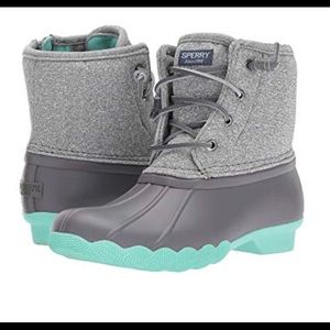 Kids Sperry rain boots